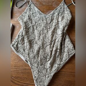 Windsor Beige Lace V-Neck Bodysuit